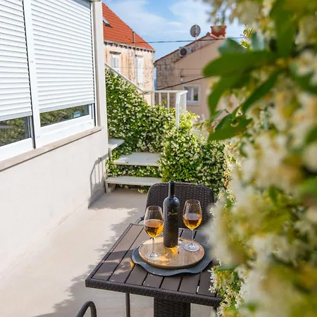 Apartament Regjo